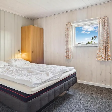 Amazing Home In Hejls With Sauna Hejls